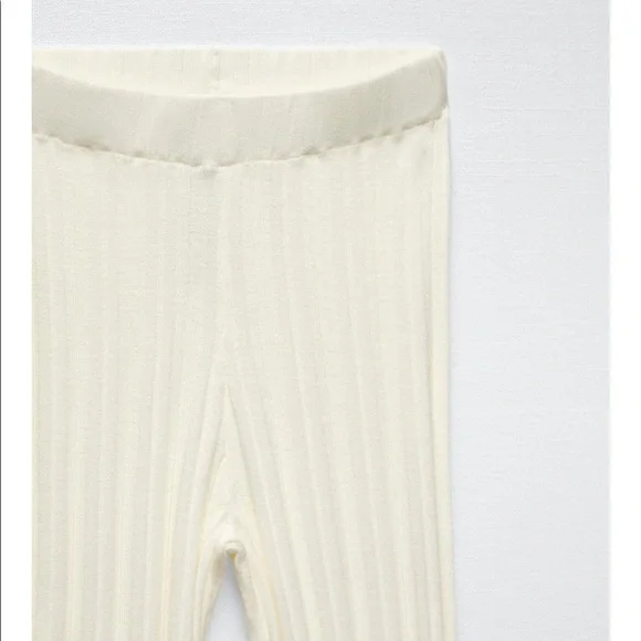 Ribbed flared white pant - Picture 4 of 10